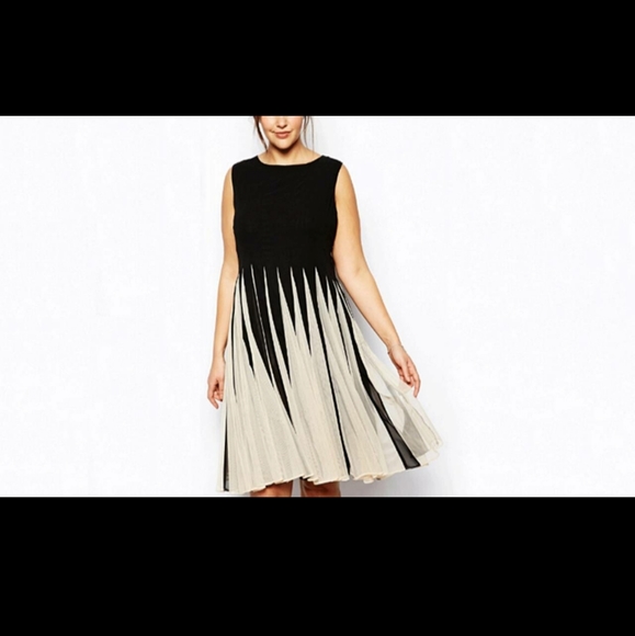 👀50% OFF‼️🖤🤍 NWT👗Beautiful Leo Rosi black and beige dress - Picture 3 of 9